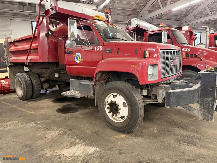 Used 2000 GMC C7 Dump trucks Michigan US | Miedema Asset Management Group #1437080