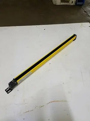 USED ALLEN BRADLEY R4J0800YD