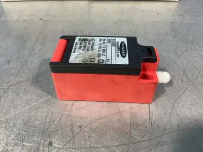 Used BANNER ENGINEERING SILS31RTE Relays & Switches Ohio US | HGR 24 #1572208