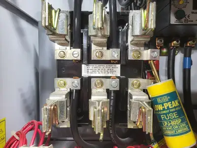 USED SQUARE D MODEL 6