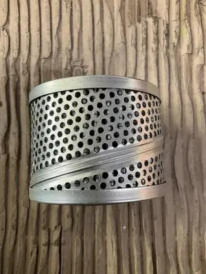 Fleetguard Filter Element PN 3937557S