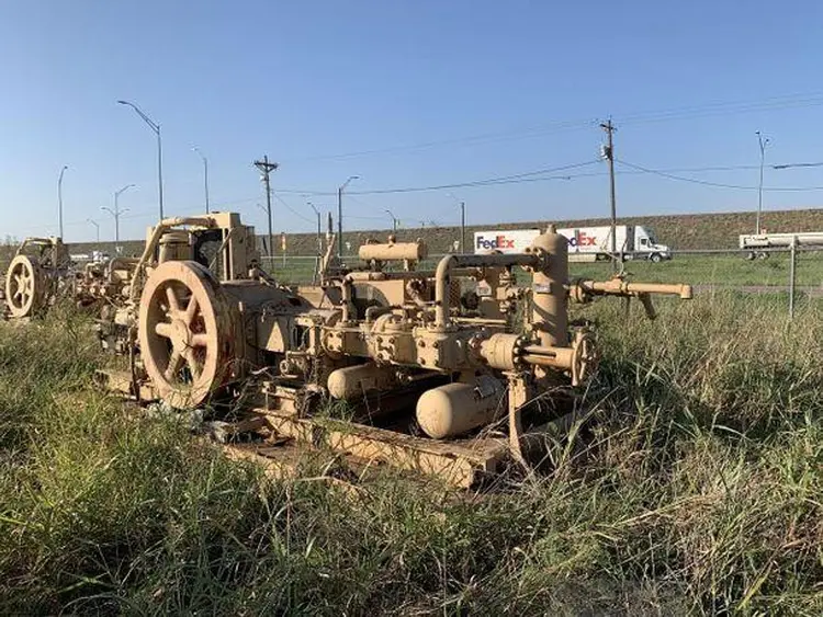 Used GARDNER DENVER PZ9 Pumps | Elliott Equipment Company #1048890