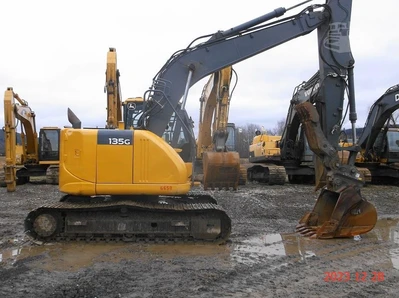 Used 2012 DEERE 135G Excavators New York US | Beck Equipment #1509278
