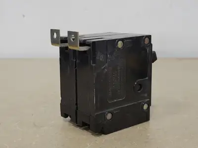 USED CUTLER-HAMMER BQL260