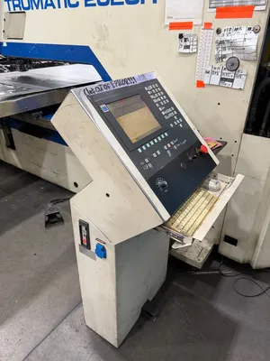 Used 2001 TRUMPF TRUMATIC 2020R Turret Punches Kansas US | Machinery Resources International #1424079