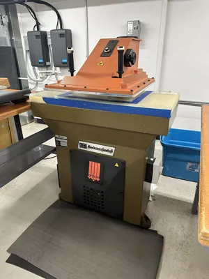 2010 ATOM SE25L Die Cutting Press, Clicker Press | Kempler Machinery (2)