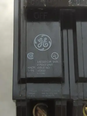 Used GE THQL2120 Miscellaneous Equipment (Electrical & Power) | Surplus Asset Holdings #1196281