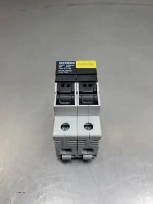 Used Siemens 3NW7 5230HG Fuse Holder, 30A, 600V, Class CC Fuse Accessories | Palmetto Automation #1149890