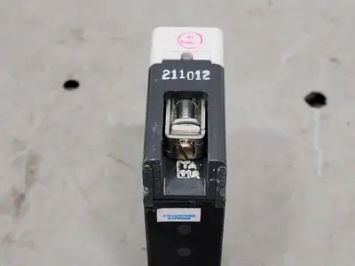 NEW EATON FD1015
