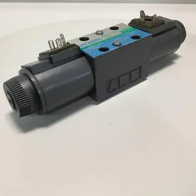 USED VICKERS DG4V3S6CMUHL760EN490