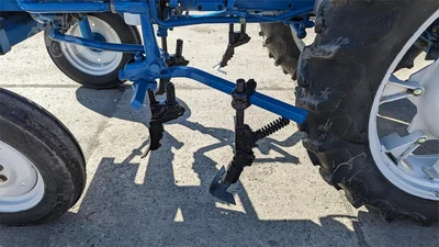 USED 1986 FORD 1710