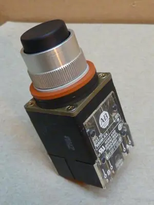 NEW ALLEN BRADLEY 800MR-B2B BLACK