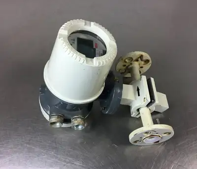 ABB Flow Meter Model 10DX4311CDE07P1A2BAA2132X3ADBC1 1/2 Inch 26.42 GPM 6C