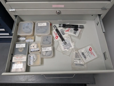 Used _UNKNOWN_ _UNKNOWN_ Pin & Plug Gages Texas US | IRS Auction #1320697