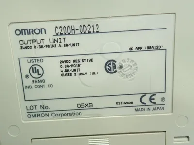 USED OMRON C200HOD212