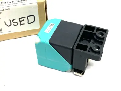 USED PEPPERL+FUCHS INDUCTIVE CUBE SENSOR, 4-LEDS, 187481