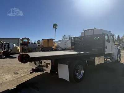 Used 2018 FREIGHTLINER BUSINESS CLASS M2 106 Hooklifts & Roll-Offs California US | Mittry Construction #1363502