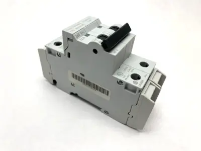 New | in-Stock Cutler-Hammer 240V Breaker, Din Rail Mount 13A Circuit Breakers Michigan US | Maverick Industrial Sales #1486166
