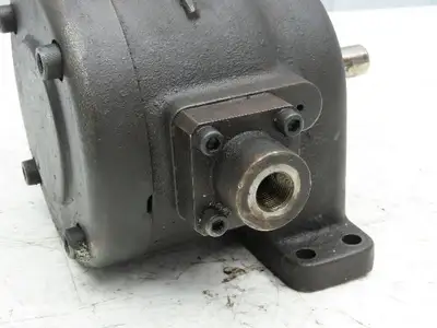 Used RACINE _UNKNOWN_ Hydraulic Pumps Indiana US | Arrow Industrial #1249800