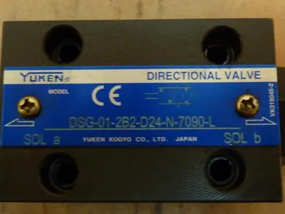 USED YUKEN DSG-01-2B2-D24-N-7090-L