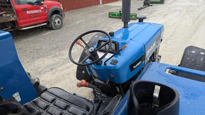 USED 1995 NEW HOLLAND 4630