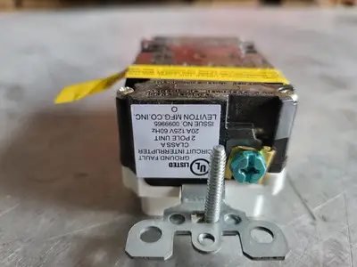 20 Amp 125V GFCI Receptacle