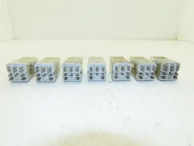 Allen Bradley 700HB-33Z24-4 Miniature Control Relay 24VDC Coil 10A Lot of 7