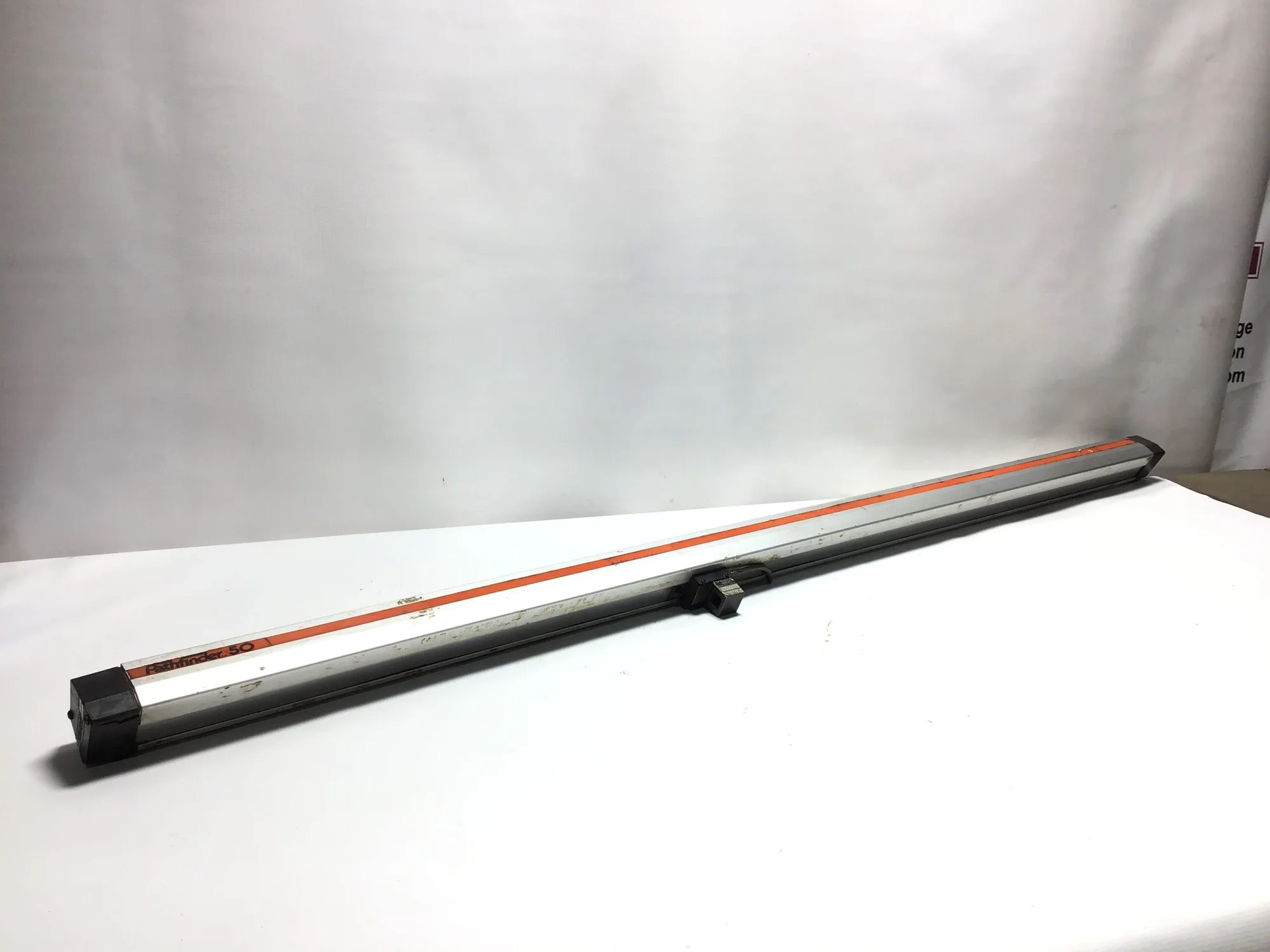 Pathfinder 8781/NN2245 Rodless Pneumatic Air Cylinder Linear Slide Actuator w/ Carriage