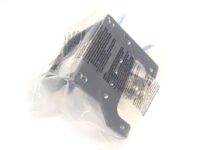 USED M·A·C BRACKET MOUNT KIT