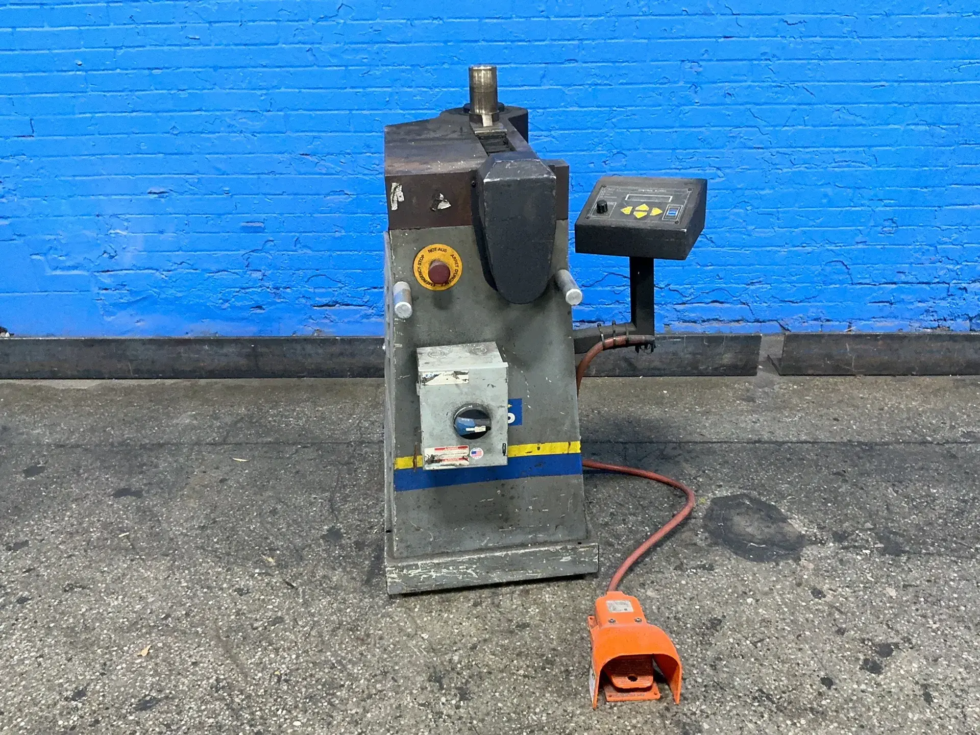 Used 1995 INECO QB78VDE Pipe, Tube & Bar Benders Ohio US | HGR 24 #1406404