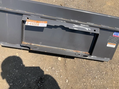 New old stock Paladin 42” bucket with teeth for a mini skid steer, welded on cutting edge, mini skid...