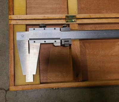 Vernier Caliper 0-40" / 0-1000 mm 100 cm Wooden Case Heavy Duty