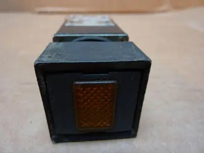 USED ALLEN BRADLEY 800MB-X016 AMBER