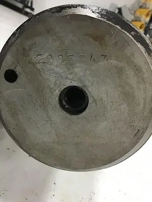 USED CINCINNATI MILACRON 5025643