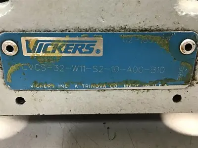 USED VICKERS DG4V-3S-7A-M-U-HL7-60-EN490