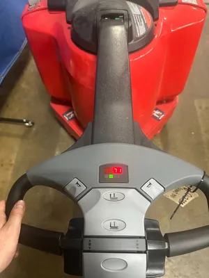 2019 RAYMOND 8310 Pallet Jacks | Great American Equipment Company (5)