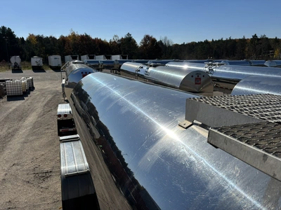Used 2011 WALKER MILK TANKER TRAILER Tanker Trailers Michigan US | Miedema Asset Management Group #1709508