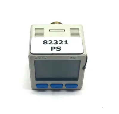 USED SMC 3-SCREEN DIGITAL VACUUM SWITCH