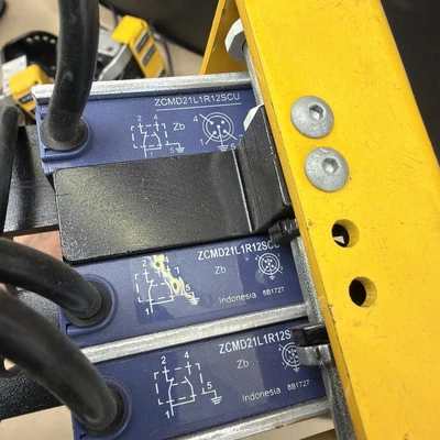 USED Knight Pneumatic 3 Way