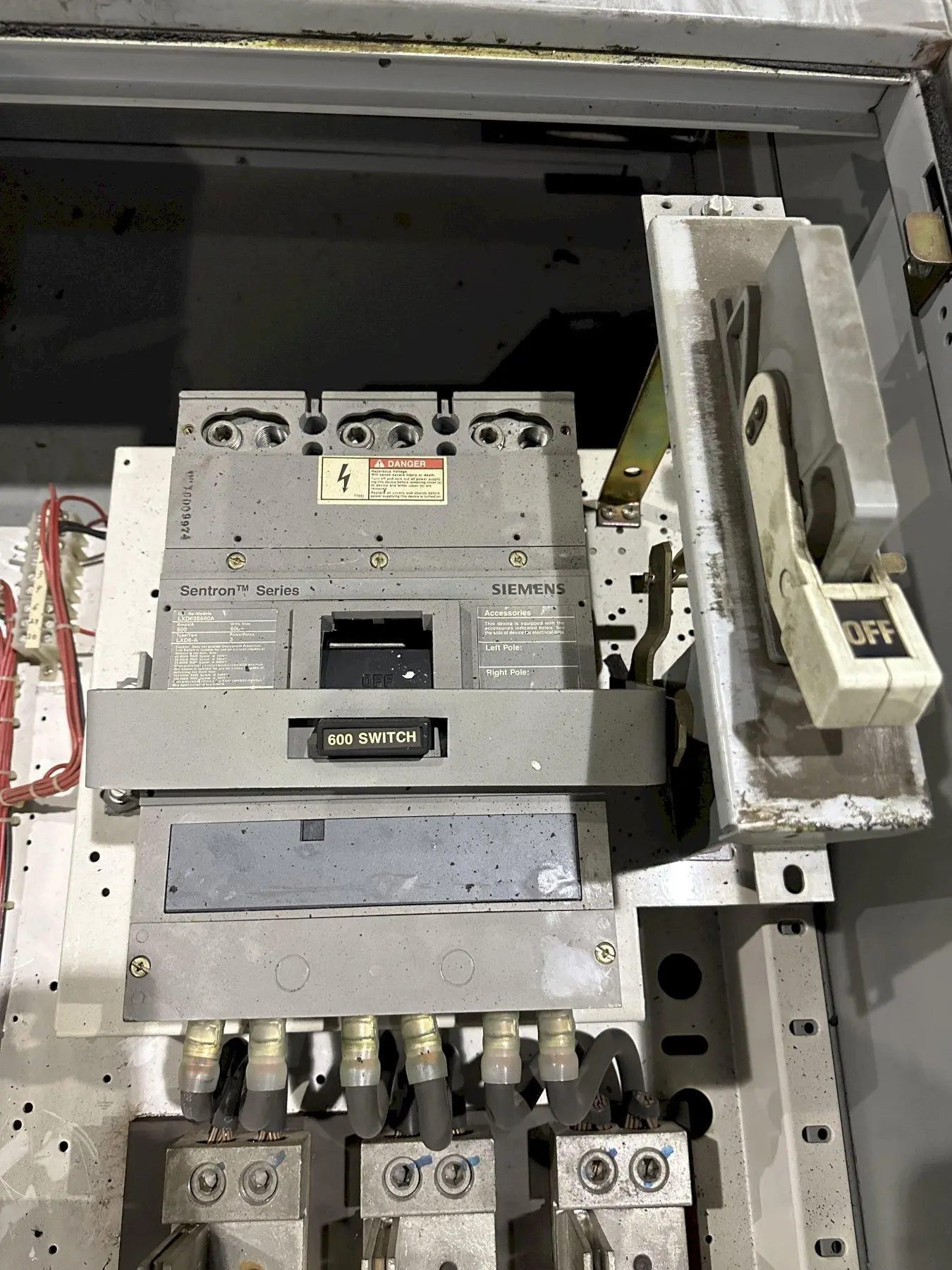SIEMENS SENTRON LXD6-A LXD63B600  BREAKER. STOCK # 0102123