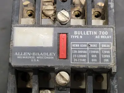 USED ALLEN-BRADLEY 700-N