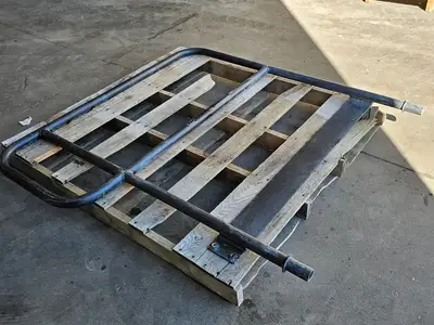 Toromont SS1147 Handrail RH M18222, for CAT 390F