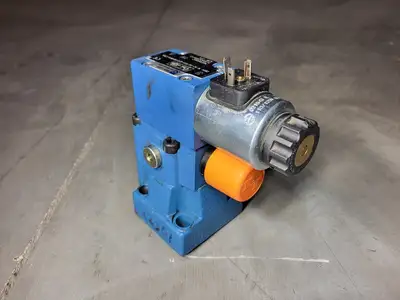 USED REXROTH DBW 10 B2-52/200-6EG110N9K4
