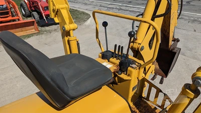 USED 2004 VERMEER RT450