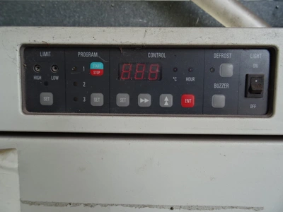 240L Sanyo Co2 Incubator MIR-253