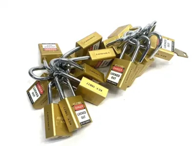 USED AMERICAN LOCK BRASS SAFETY PADLOCK, 38MM WIDE, 1-1/2" SHACKLE
