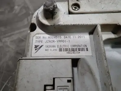 USED 2011 YASKAWA MOTOMAN MOTOMANMH6