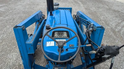 USED 1990 FORD 4630