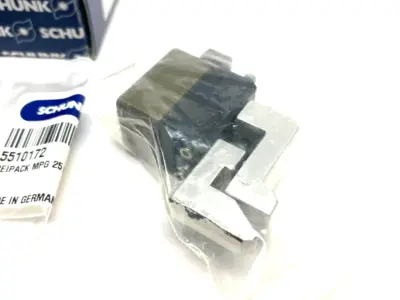 USED SCHUNK 2-FINGER PARALLEL FOR SMALL COMPONENTS MGP 25, 3MM STROKE PER JAW