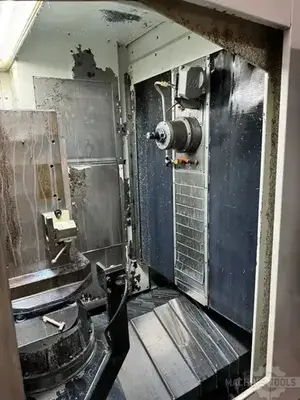 USED 2005 HAAS EC-400